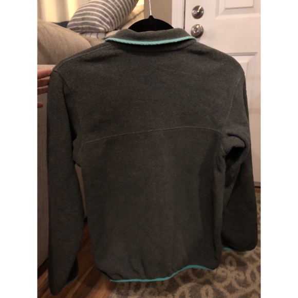 Women’s Patagonia Synchilla Snap-T Pullover - Picture 2 of 4